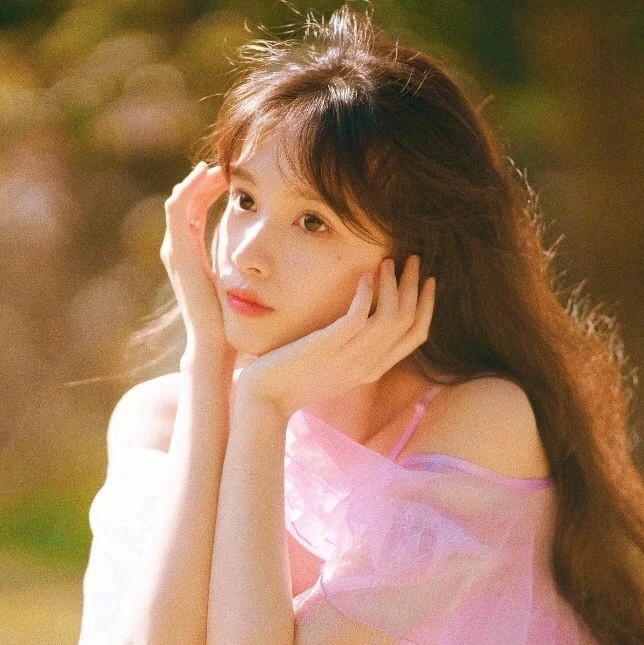 神仙颜值的女生头像_腾讯新闻