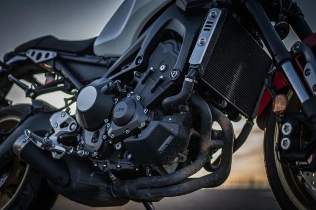 ���˶����ִ����ţ�������XS900R