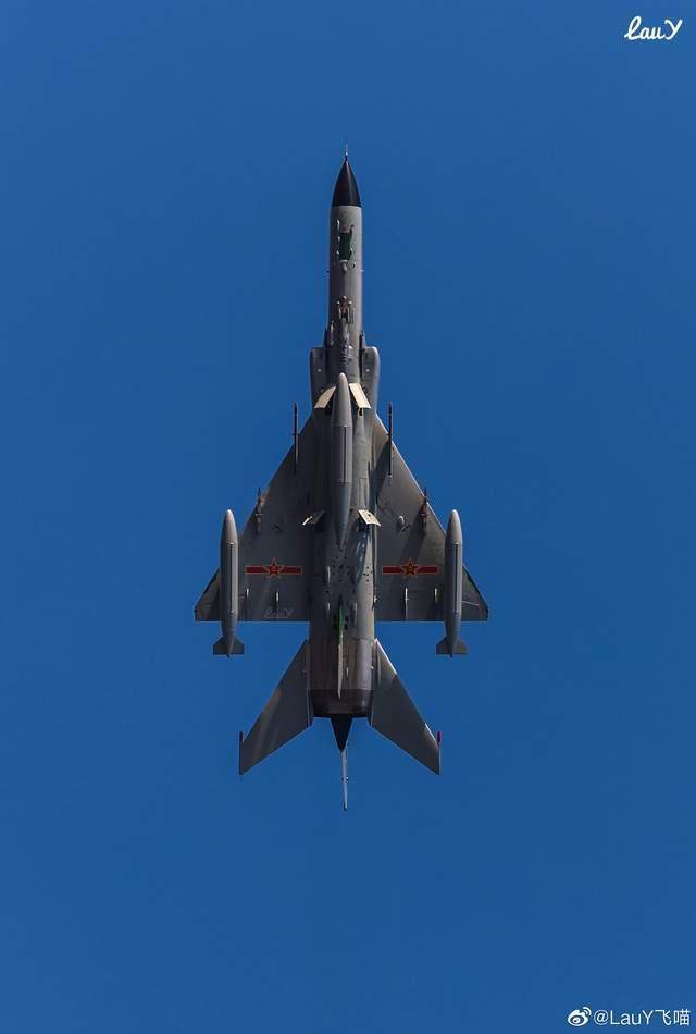 歼8ii能爆改成隐形战机吗曾枪挑f22真有黑科技
