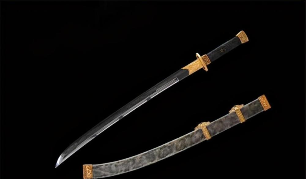 刀柄在后,刀鞘在前,为什么清朝大内侍卫的佩刀都是反着佩戴?