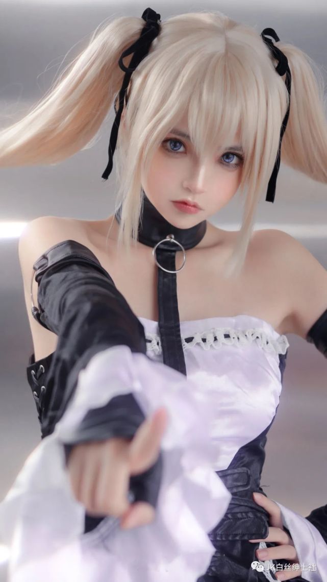 cos:死或生玛丽·萝丝cos正片@疯了个猫