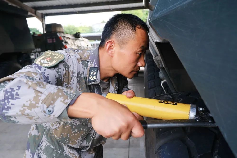 菏澤籍三級軍士長從軍17載轉型成大神