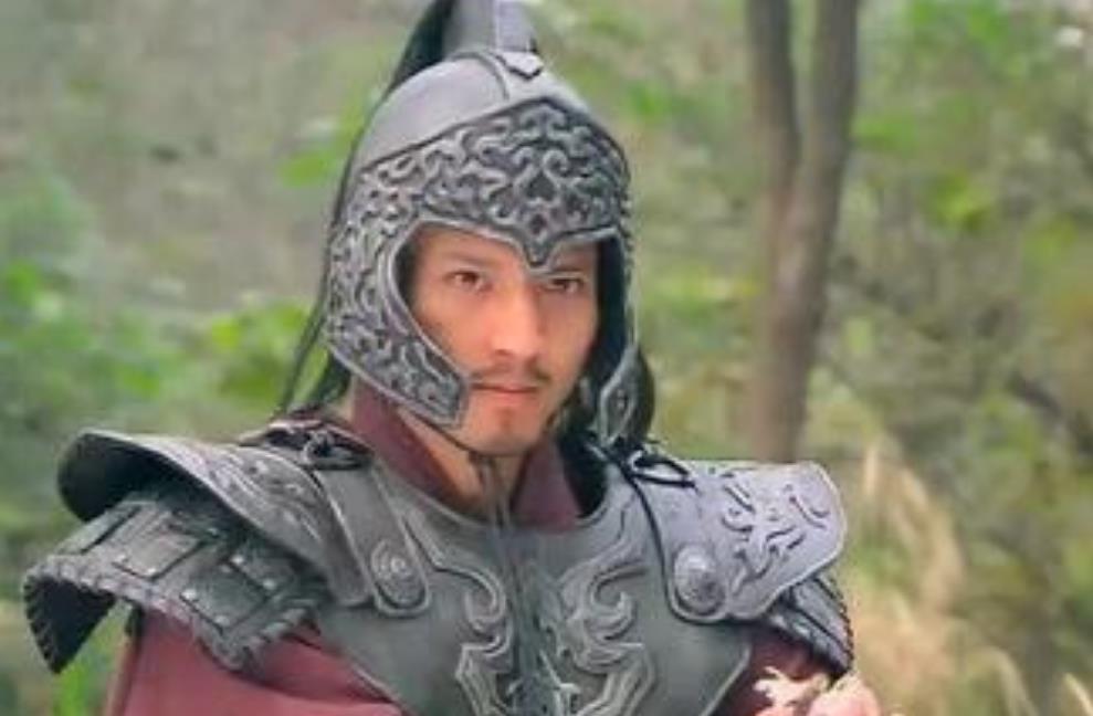 毕竟这身装备就是秦琼父亲秦彝所留下的遗物,秦琼只听母亲说父亲死在