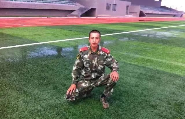 张永强,男,现年29岁,中共党员,2011年12月至2013年12月服役于武警