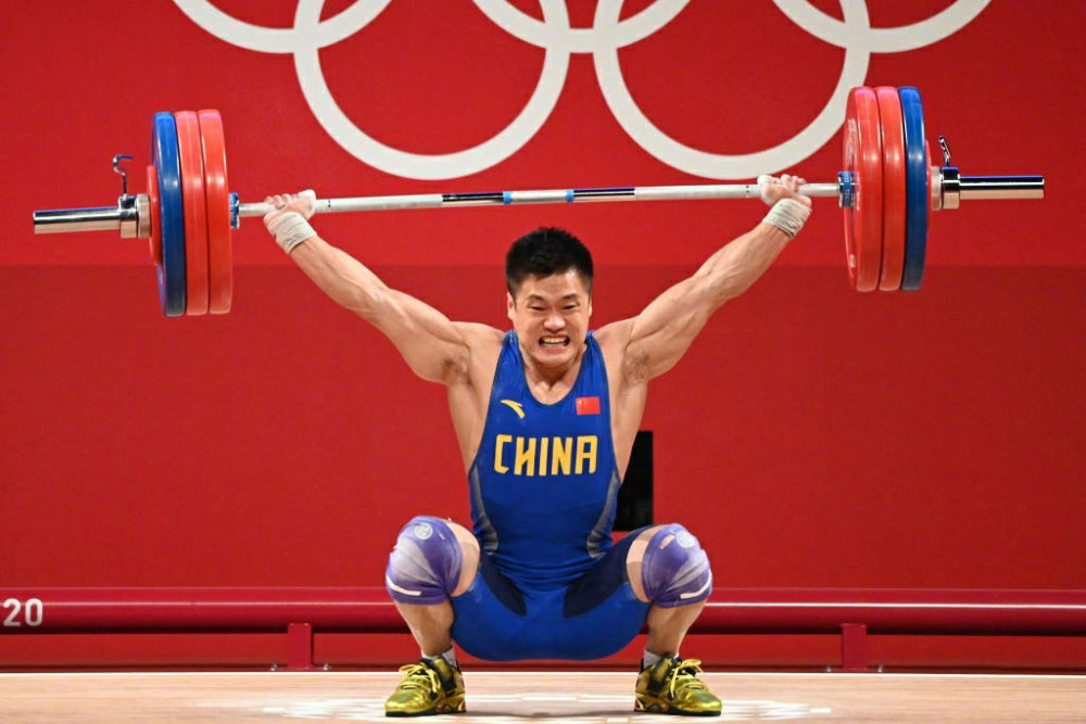 安踏吨位级举重鞋吕小军举重81公斤级夺金深扒举重队利器