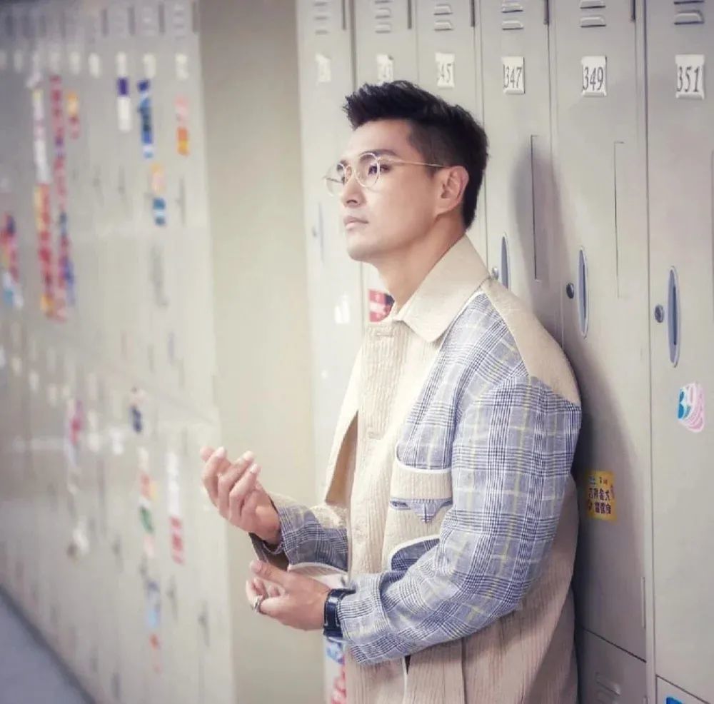 陈展鹏传年底约满加薪不果遭tvb惩罚新剧男一变客串被马国明代替