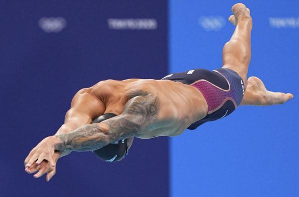 8月1日,美国选手德雷塞尔在比赛中.