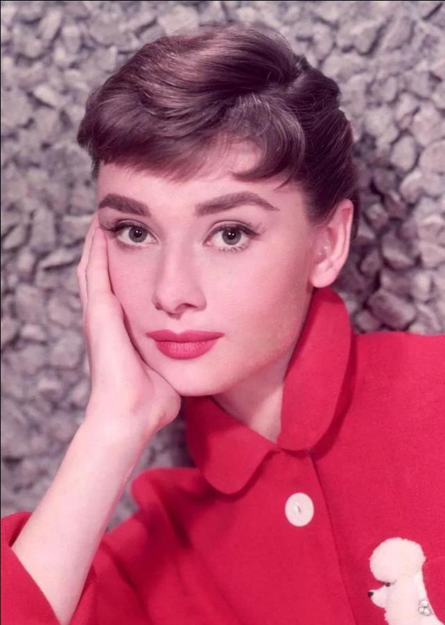 世界公认百年来最美的五位美女是谁中国第一次上榜的又是谁