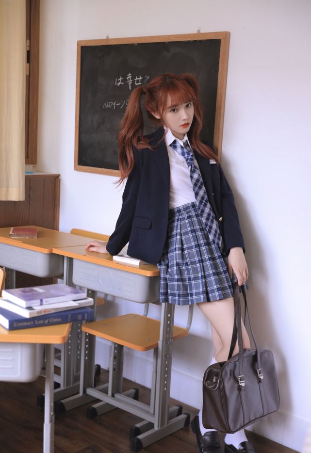 jk少女双马尾太乖啦