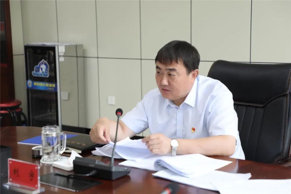 就重点项目建设和固投入统工作,刘宇指出,要大力推进项目建设,要尽快