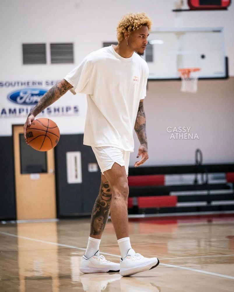 美式球员(穿搭)或将成为球场的全员恶人 - 什么是美式球员英语 - 实验