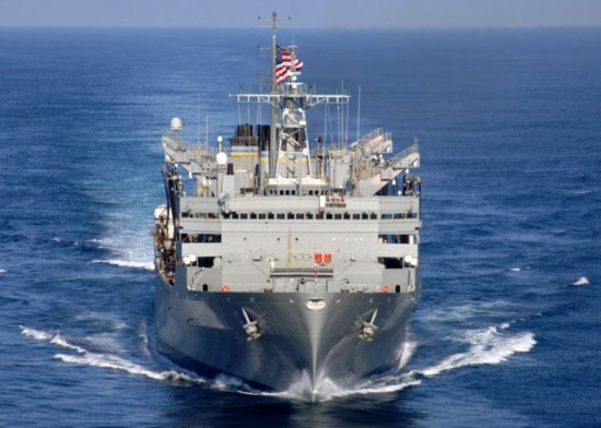 美国海军的致命问题两型综合补给舰退役后缺乏有效的补充