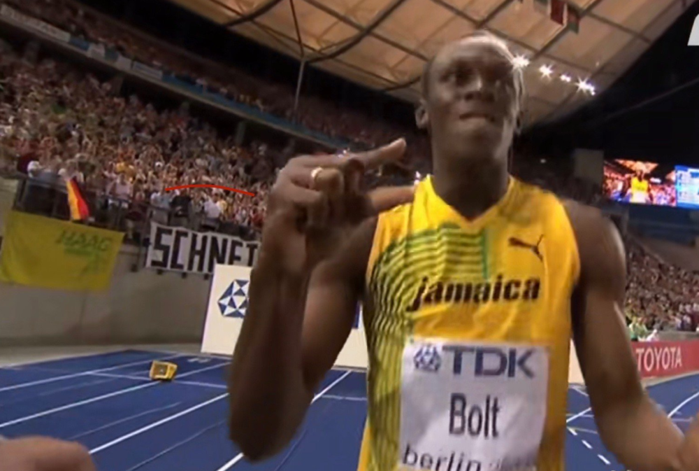 拿捏苏炳添9秒83前做霸气手势博尔特曾做同一手势破世界纪录