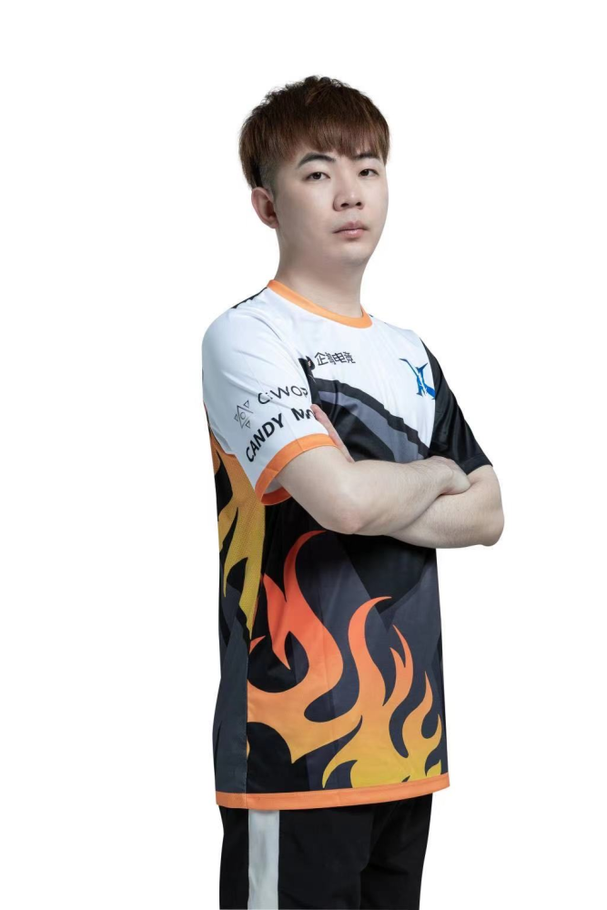 电竞人物|lxm锲而不舍只因心中炽热!