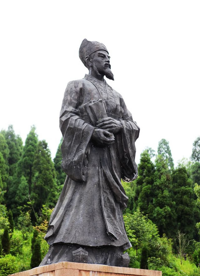 刘伯温为明朝开国立下大功为什么朱元璋不肯重用他