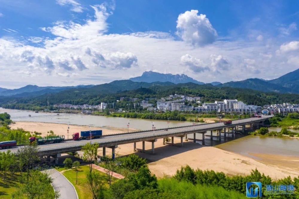 航拍潛山,不一樣的風景