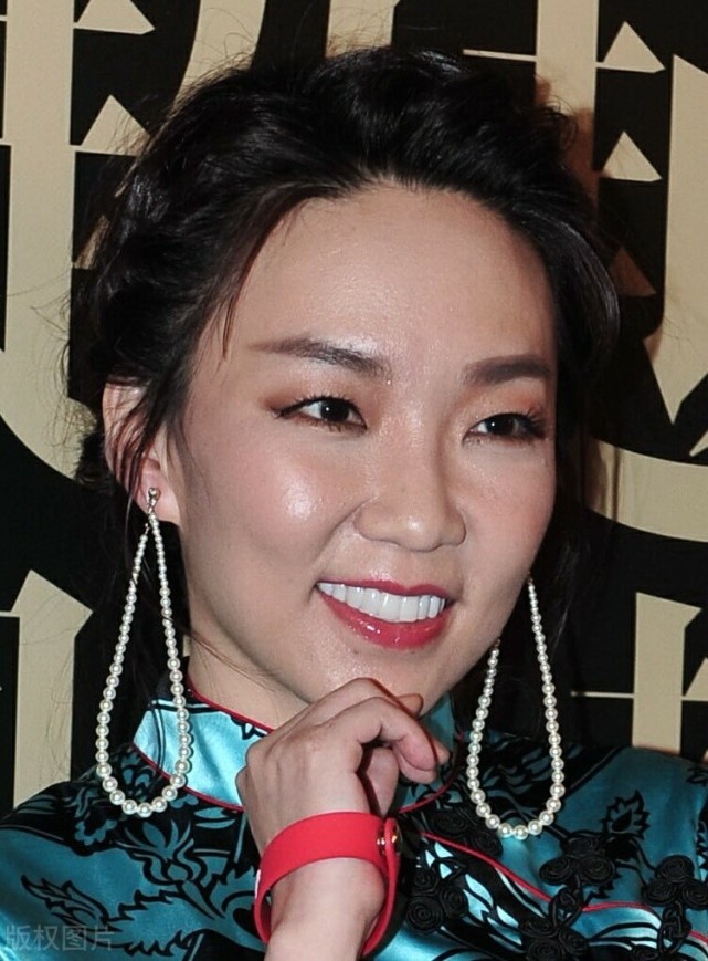 马薇薇道歉宣布退出娱乐圈,这次她真的认错了?