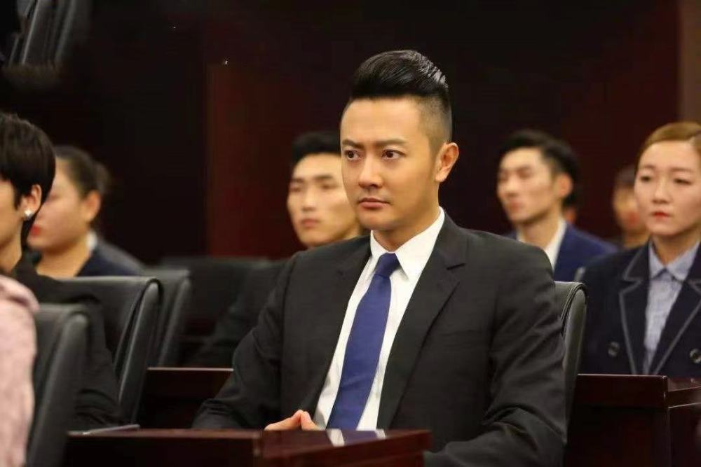 印小天插刀门怎么回事,印小天插刀门怎么回事边潇潇