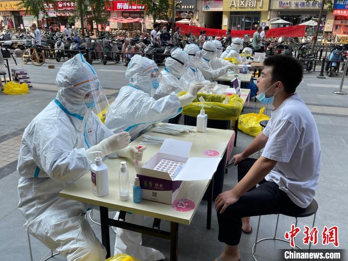 郑州开展全民核酸检测_腾讯新闻