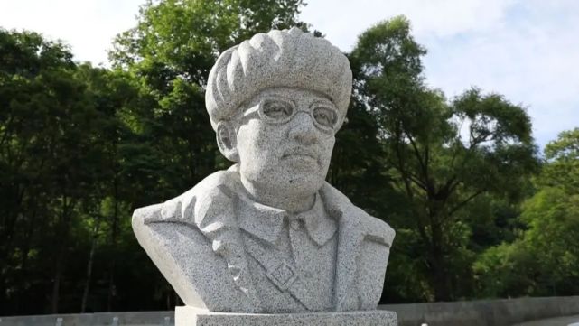 奋斗百年路启航新征程吉林英雄赞童长荣热血染山河铁骨筑丰碑