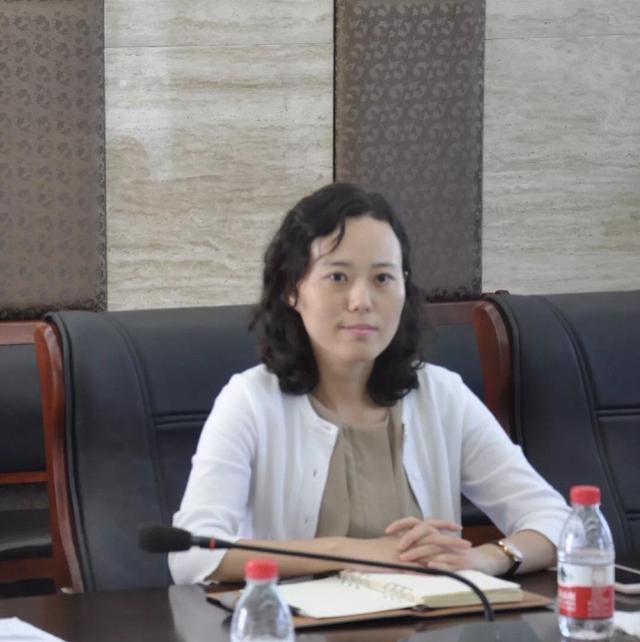 金英丽在大学本科时攻读的是日语专业,在课余时间里