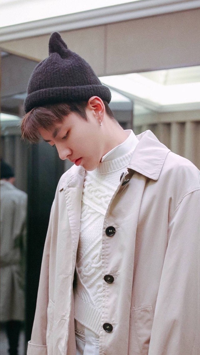 吴亦凡被全网封杀全平台相继封禁其账号被封杀力度堪称内娱第一人