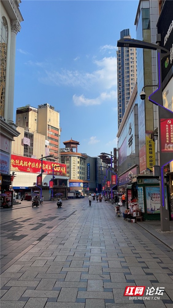 少出门,不扎堆!在株洲芦淞市场群我看到了市民防疫的自觉