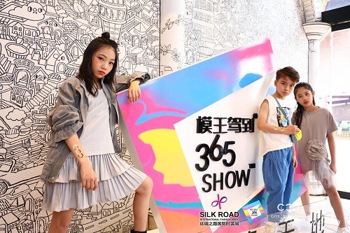 感受潮童时尚魅力 模王驾到365SHOW澳门再度上演