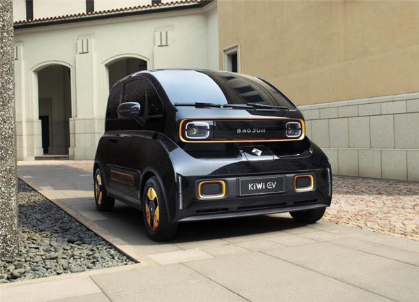 蔚来率队拜访上汽通用五菱!大赞"宏光mini ev"豪华版