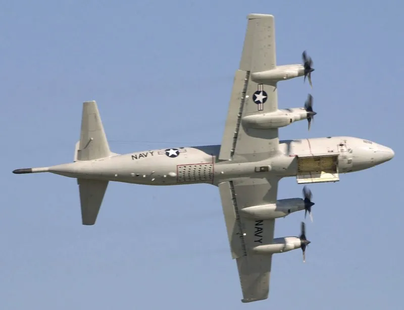 央视大方公开中国空潜-200反潜机内部,和美国的p-3c相比有优势吗