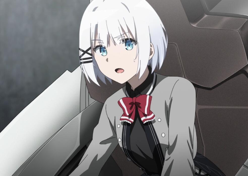 本季新番最火白毛女主重新登场,还是泳装版本,很难不让人心动