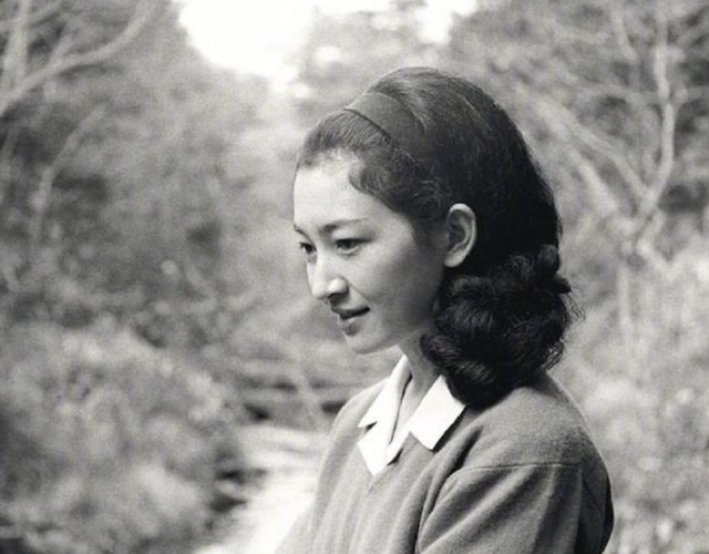 日本良子皇后真虐心:折磨貌美儿媳41年,把大饼脸基因传了3代人