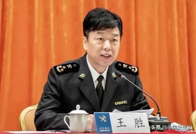 广东这两人同名同姓,一位履新海关总署,一位现任市委书记