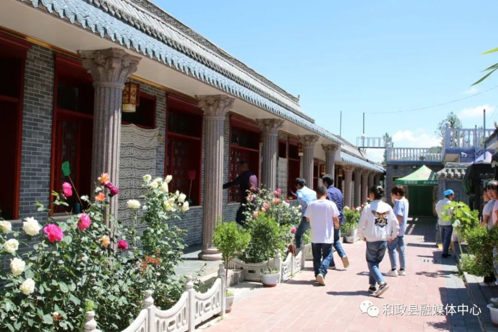 【乡村振兴示范村】和政县城关镇咀头村:美丽乡村带来美丽经济_腾讯