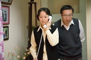 还有都市情感剧《双面胶》,不得不说她的作品还是挺不错的.