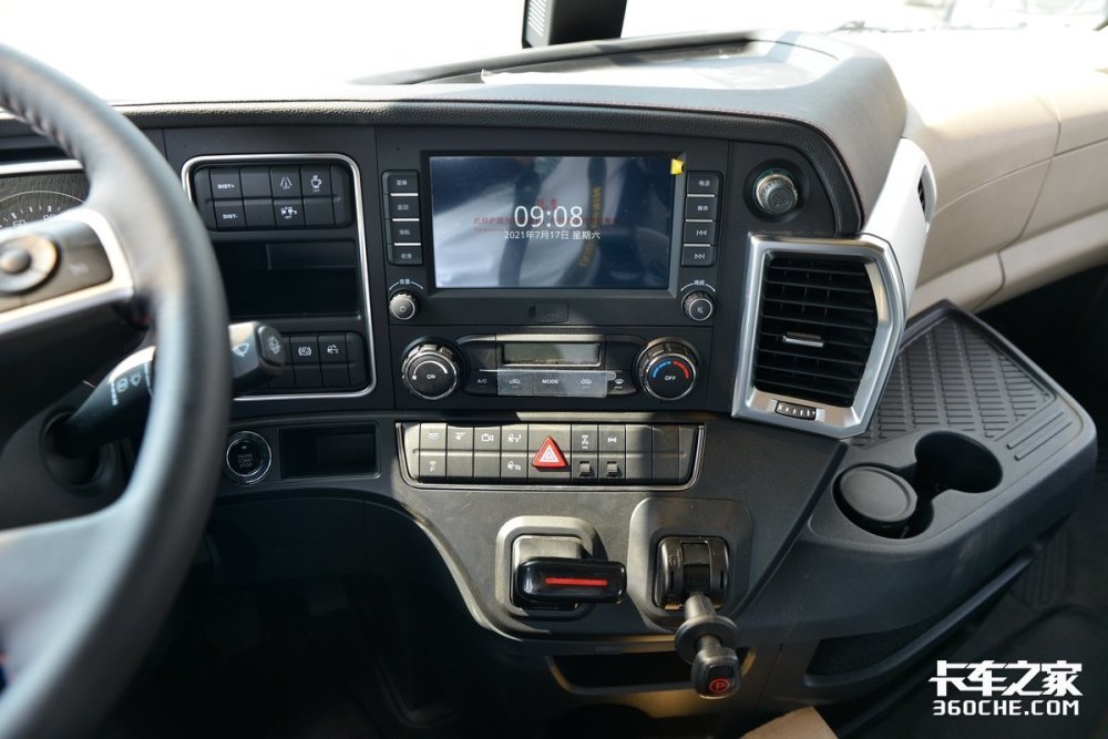 490马力配amt带空气悬挂江淮跨越k7这配置卖45万值吗