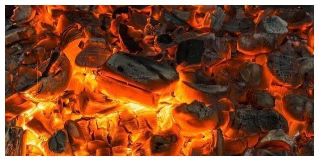 新疆一把火烧了整整129年,每年烧掉1.7亿,现扑灭惊艳众人