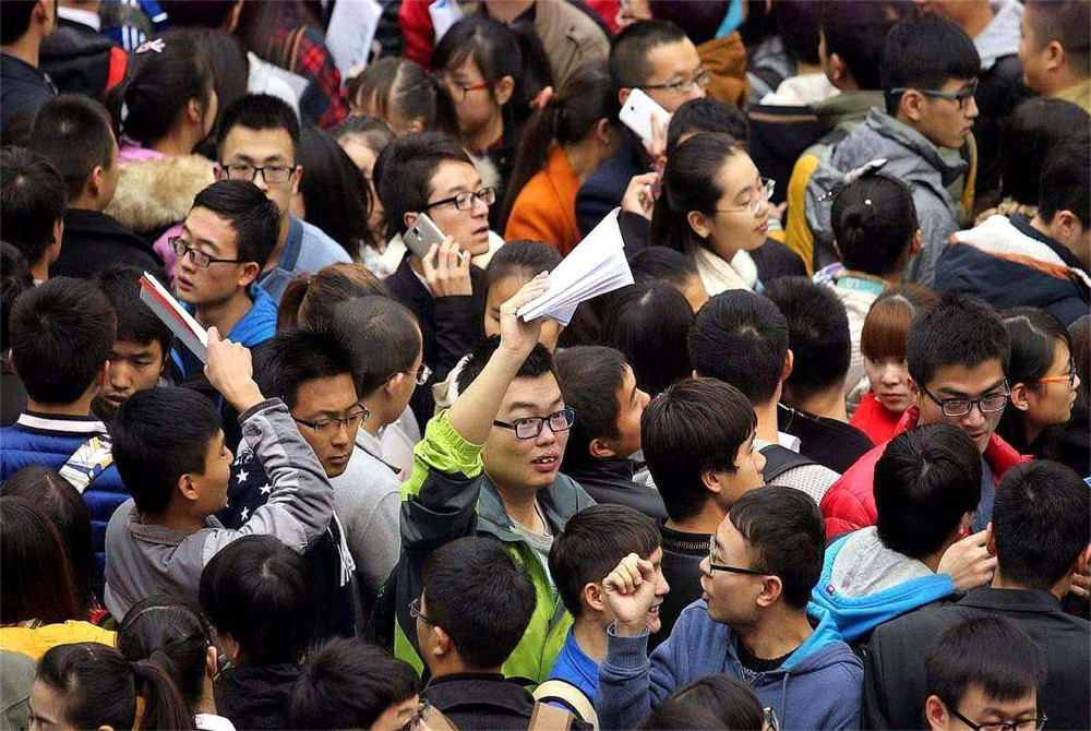 职位工资排行_全国缺工职业排行榜发布,大学生就业新参考,网友:工资低还矫情