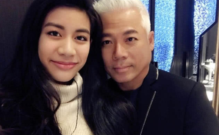 又一个女儿奴,为让女儿出道,巫启贤花200万开经纪公司