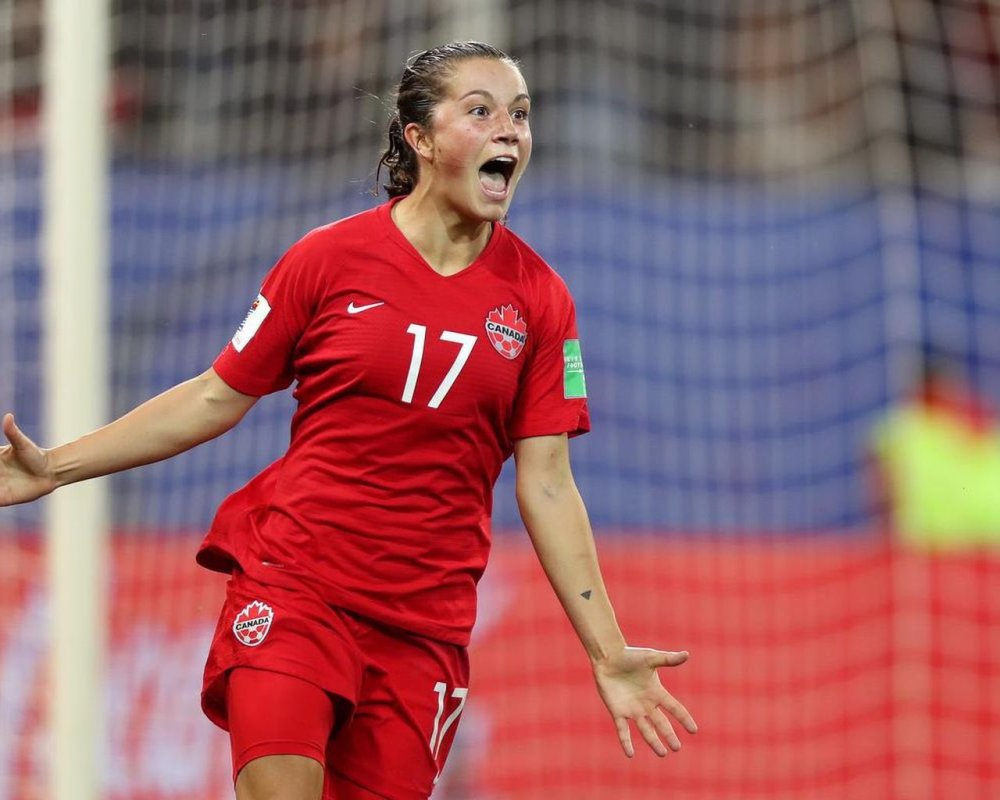 伟大的1 0 她们轰塌4冠王创造奥运历史 全队抱作一团泣不成声 波经 华体网