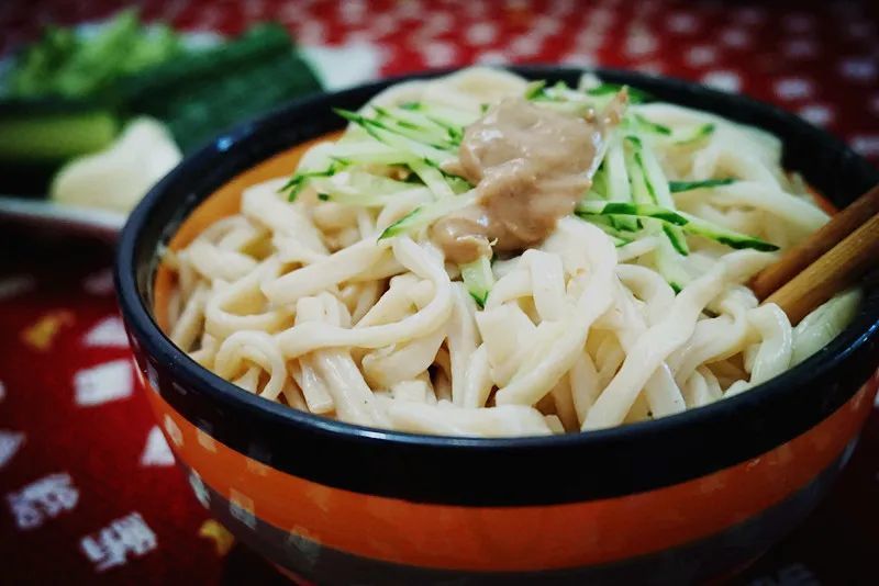 三伏天最馋这8碗素面!清爽开胃又消暑,专治各种食欲不振～_腾讯新闻