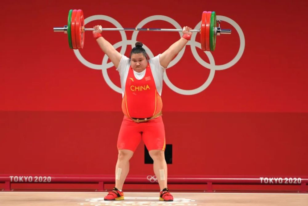 第29金!李雯雯获得举重女子87公斤以上级金牌