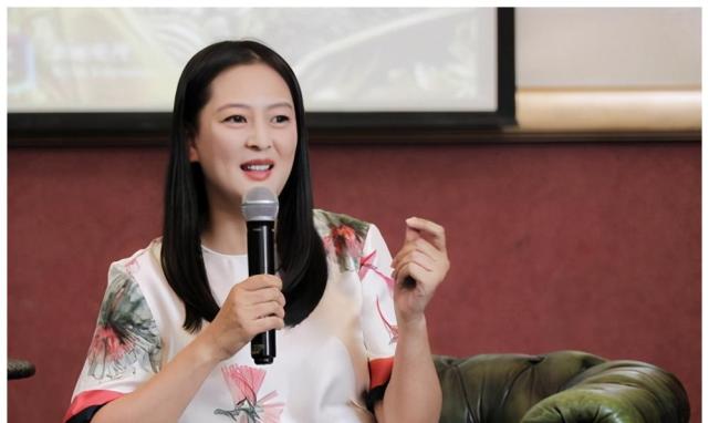 自己婚姻失败,却在台上指导她人的感情|乐嘉|非诚勿扰|黄澜|黄菡