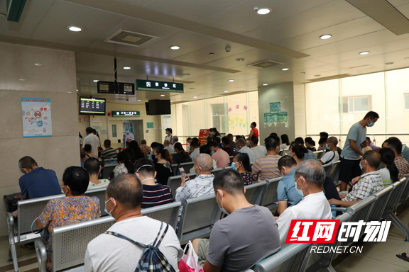 组图实拍疫情期间的湖南省肿瘤医院稳中有序放心就医