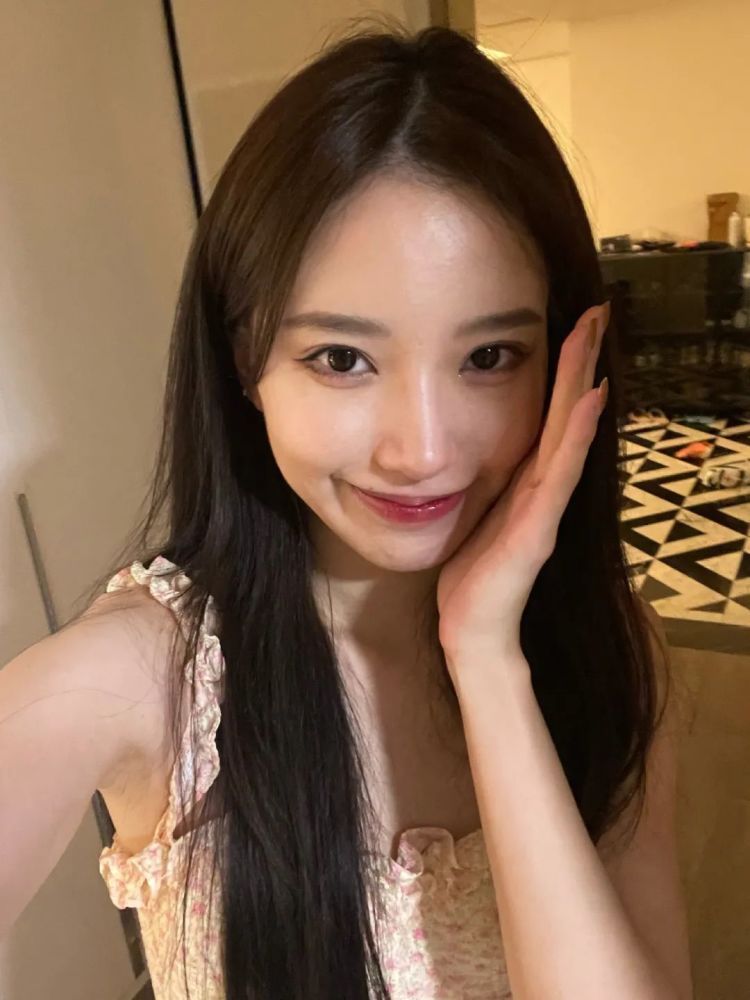 见闻1063包子自称人类高质量男性金贡晃脑唱把把c