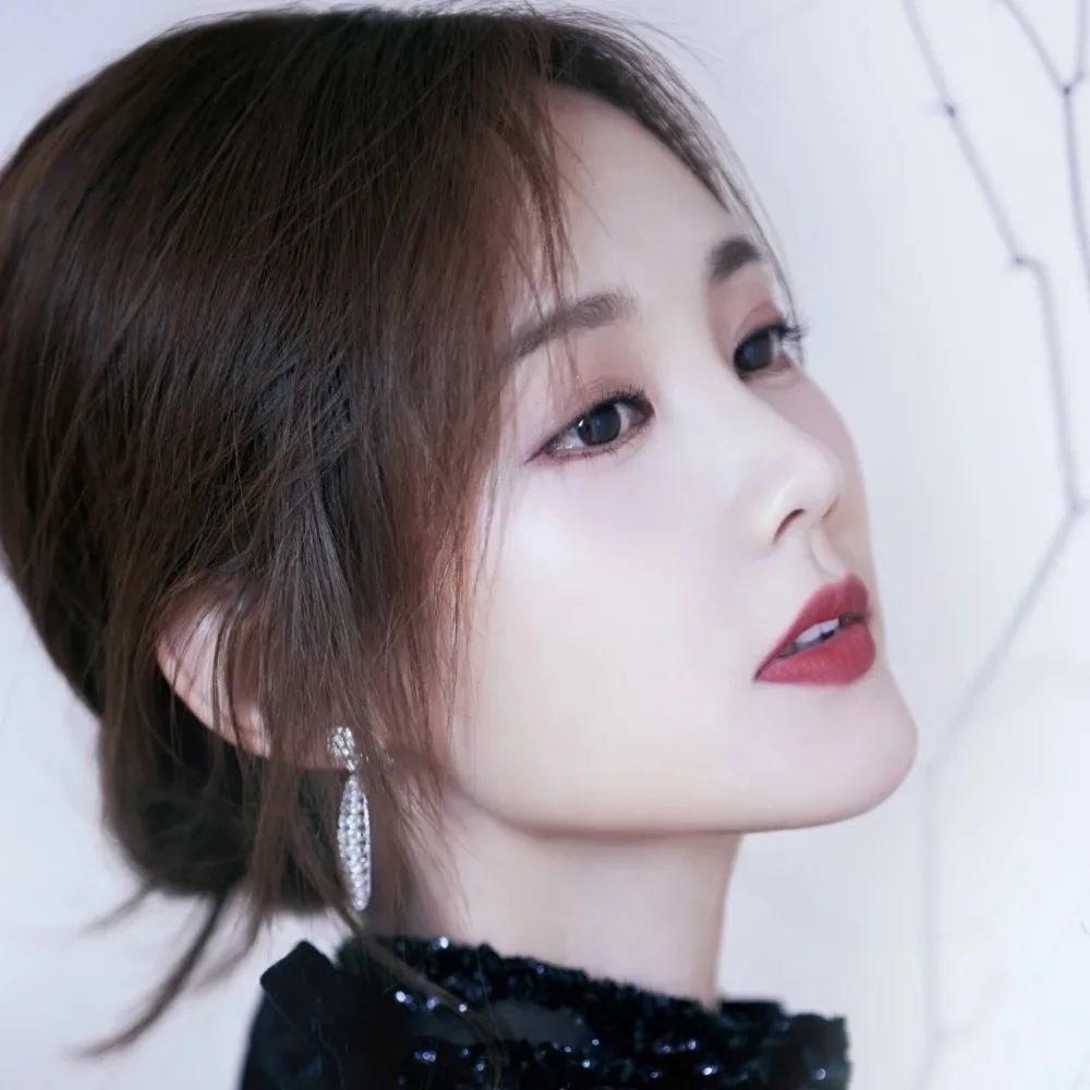 明星头像李一桐头像美美哒