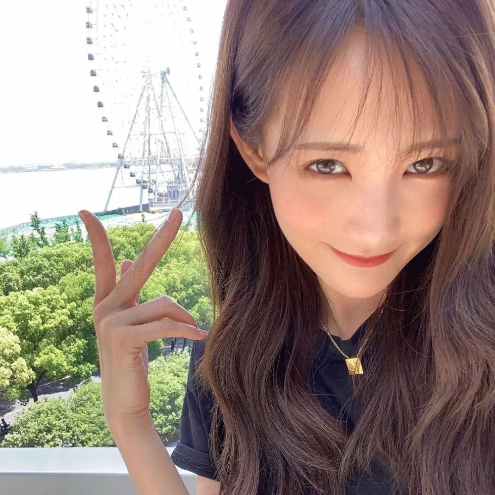 明星头像李一桐头像美美哒