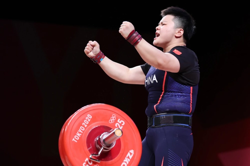 湖北宜都姑娘汪周雨奥运轻松夺冠!
