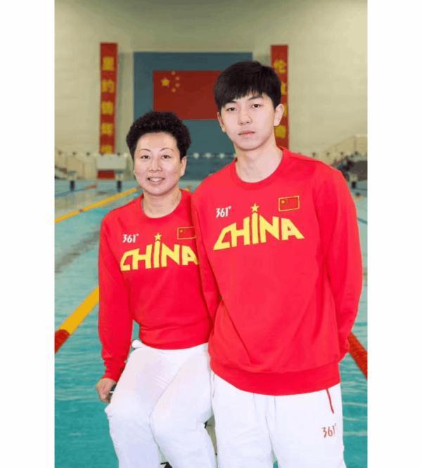 弟子彭旭玮和唐钱婷也在东京奥运会首次参赛,并基本发挥出个人水平