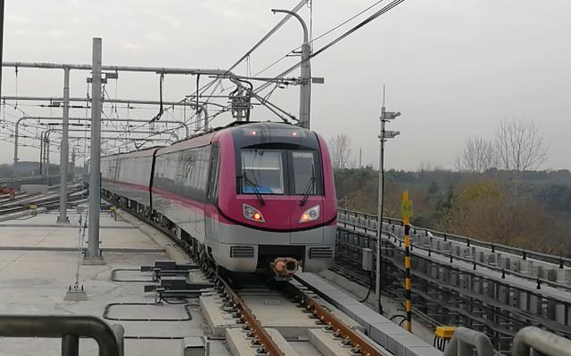 南京一冷清地铁途经大片无人区未来将延至安徽和县